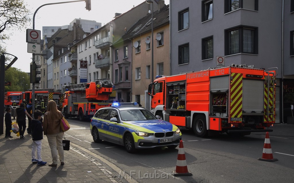 Feuer 2 Y Koeln Muelheim Bergisch Gladbacherstr P37.JPG - Miklos Laubert